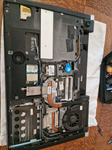 Photo de galerie - Changement de carte mère 