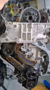 Photo de galerie - Remplacement du kit chaîne sur le N47 BMW