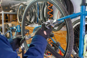 Photo de galerie - Dégauchissage patte de dérailleur