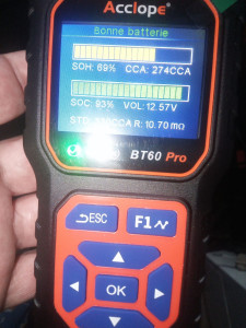 Photo de galerie - Analyseur resistance interne de batterie 12/24V