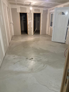 Photo de galerie - Ragréage séjour 