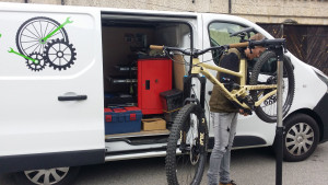 Photo de galerie - Réparation vélo - moto