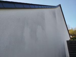 Photo de galerie - Avant intervention d'un nettoyage de pignon