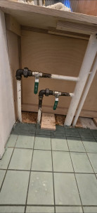 Photo de galerie - Installation de 2 vannes 15/21 sur départ/retour sur le réseau chauffage 