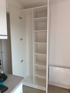 Photo de galerie - Fabrication et Pose d'une Colonne de rangement sur mesure. 