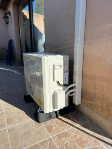 Photo de galerie - Groupe extérieur mono split