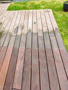 Photo de galerie - Dégrisage terrasse bois