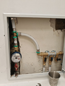 Photo de galerie - Installation d’un compteur d’eau