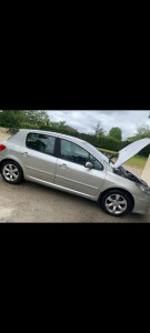 Photo de galerie - FORMULE NETOYAGE INTERIEUR EXTERIEUR POUR CETTE MAGNIFIQUE 307 