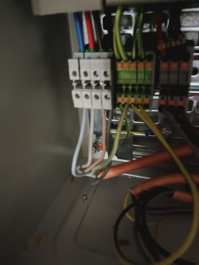 Photo de galerie - Dépannage électrique 