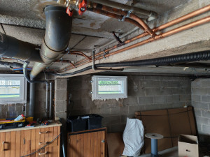 Photo de galerie - Tuyauterie alimentation douche et lavabo double vasques. 