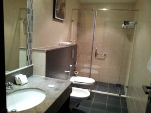 Photo de galerie - Je propose des services de ménage sérieux et soignés (nettoyage des appartements, maisons, bureaux). Je suis ponctuelle, discrète et efficace. Disponible en semaine et week-end. Tarif : 11€/heure. Merci. 