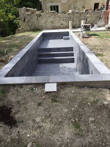 Photo de galerie - Réalisation de la piscine 