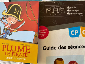 Photo de galerie - Manuels maths livre littérature 