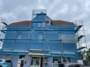 Photo de galerie - Ravalement de façade filet colle crépi de finition 