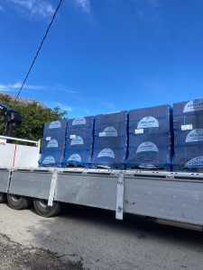 Photo de galerie - Livraison des tuiles directement sur chantier