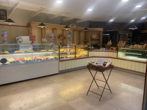 Photo de galerie - Ménage en commerce boulangerie 