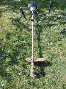 Photo de galerie - Tout debroussaillage  .