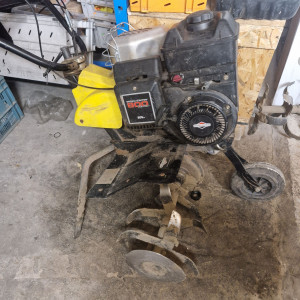 Photo de galerie - Loc a la journée ou plus avec ou sans prestation de services .
possibilité de le livrer