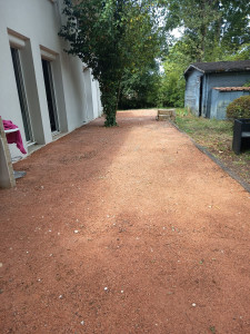 Photo de galerie - Desherbage