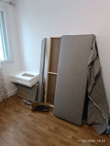 Photo de galerie - Avant montage fauteuil salon 