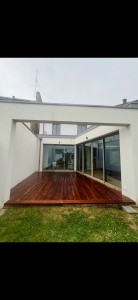 Photo de galerie - Terrasse sur lambourdes et plots 