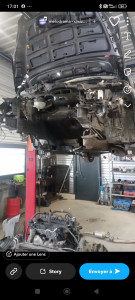 Photo de galerie - Remplacement joint Spy de vilebrequin suite à la casse de la courroie d'accessoire sur Mercedes class b 
