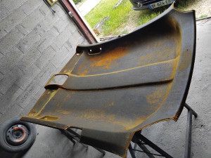 Photo de galerie - Déposé ciel de toit pour reparation