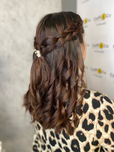 Photo de galerie - Coiffure pour demoiselle d’honneur ?