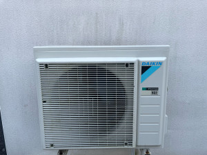 Photo de galerie - Entretien d’une pompe à chaleur Air/Eau 