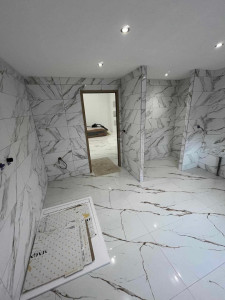 Photo de galerie - Carrelage et installation de douches et toilettes