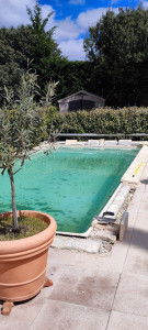 Photo de galerie - Photo Avant /Après pompe piscine filtre a sable réparation margelles karcher professionnel terrasses