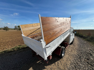 Photo de galerie - Véhicule pour charger 