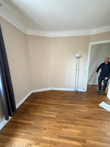 Photo de galerie - Réparation et ponçage du parquet 