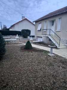 Photo de galerie - Entretien du jardin avant une mise en vente.
