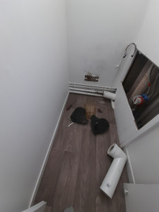 Photo de galerie - Avant l'installation des toilettes 
