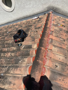 Photo de galerie - Changement solins sur faîtière