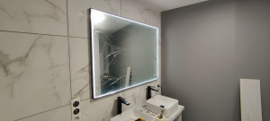 Photo de galerie - Installation meuble double,vasque,robineterie, miroir et raccordements