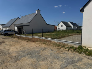 Photo de galerie - Pose clôture de chez Le Roy merlin (fourni par les clients)