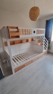 Photo de galerie - Assemblage lit complet mezzanine plus rangement et étagère