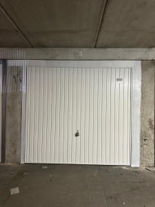 Photo de galerie - Pose de porte de box