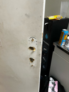 Photo de galerie - Bricolage et multi services