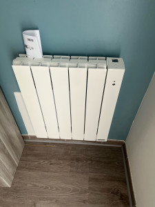 Photo de galerie - Installation de convecteurs( radiateur électrique)