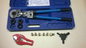 Photo de galerie - Pince P.E.R. à louer