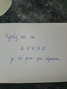 Photo de galerie - Je ne peux plus répondre 