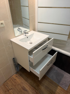 Photo de galerie - Bricolage et multi services