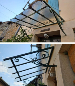 Photo de galerie - Rénovation Marquise
remplacement des vitres,fixation au mastique de vitrier et peinture armature.