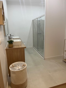 Photo de galerie - Nettoyage et rangement complet d’une maison (salle de bain, cuisine, chambres, toilettes etc …) 