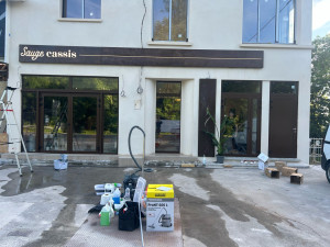 Photo de galerie - Nettoyage Fin de chantier d’un commerce (intérieur - Extérieur)