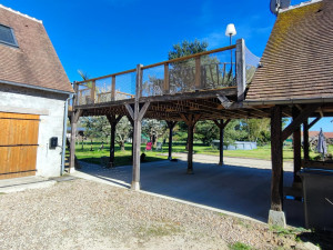 Photo de galerie - Taillage et assemblage d'une st